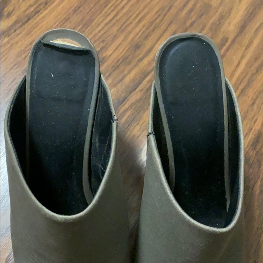 Tibi Bee Mule - Picture 4 of 4
